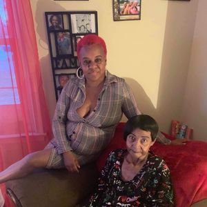 Meet your Posher, Janet